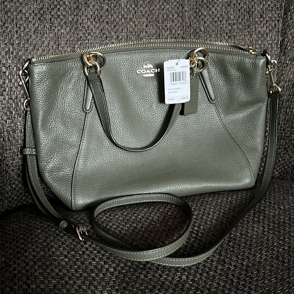 NWT Coach leather satchel - Picture 1 of 4